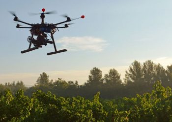 Aplikasi Dron Untuk Pemantauan Kawasan Perhutanan