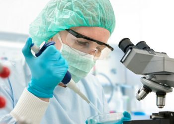 Kerjaya Mengenali Makmal Perubatan Dan Adiwira Yang Bertugas Di Sebalik Tabir Majalahsains