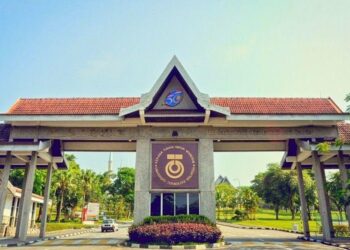 Kunjungi Universiti; Tempat Orang Mengejar Ilmu Tanpa Mengira Masa