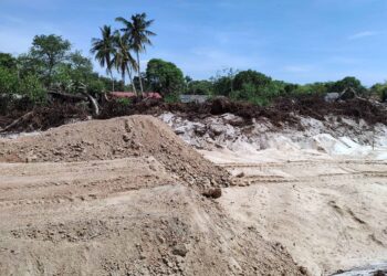 BRIS: Tanah Pasir yang Unik