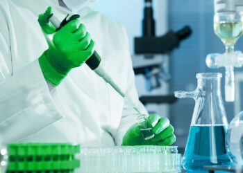 Peranan Makmal Universiti Ke Arah Kampus Lestari:  Apa Itu Green Lab?