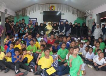 Edu Tourism EdAS: Membina Jambatan Ilmu Bersama Murid Orang Asli SK Tekir